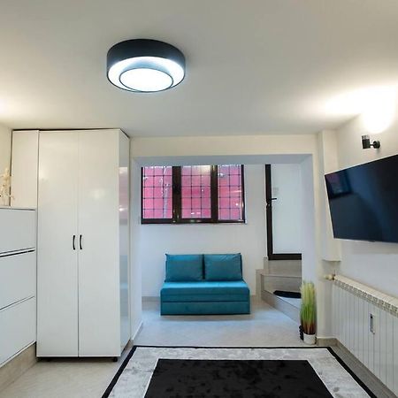 Studio With Courtyard Just Steps Away Vitosha Str Sofía Exterior foto