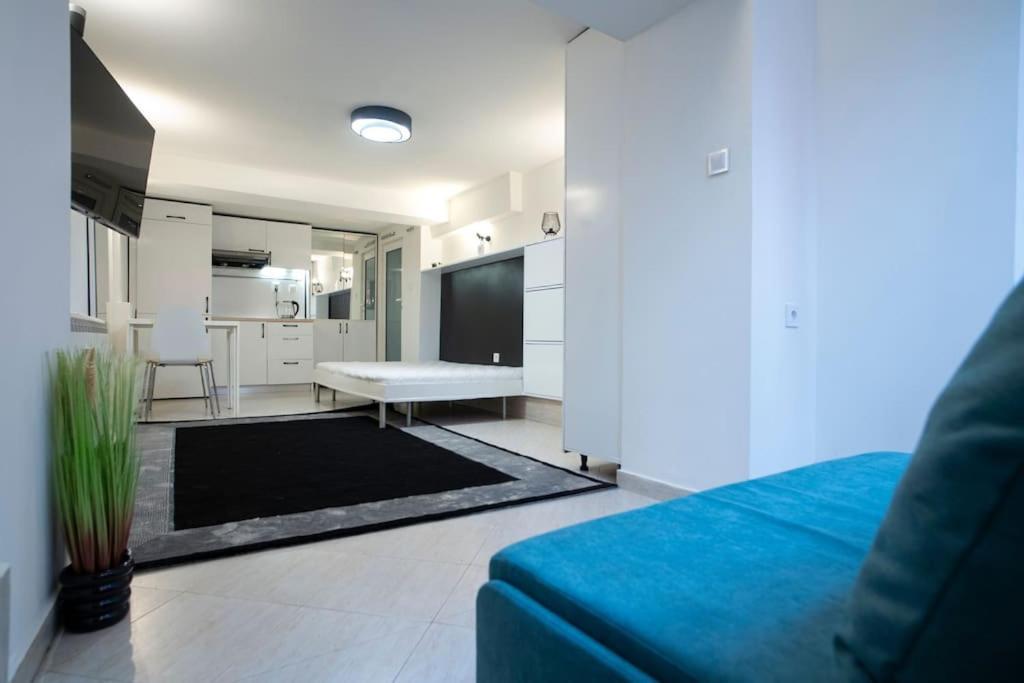 Studio With Courtyard Just Steps Away Vitosha Str Sofía Exterior foto